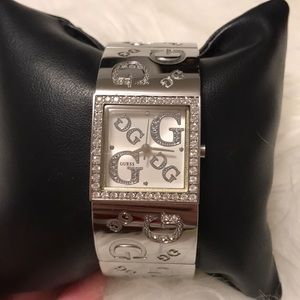 GUESS Watch